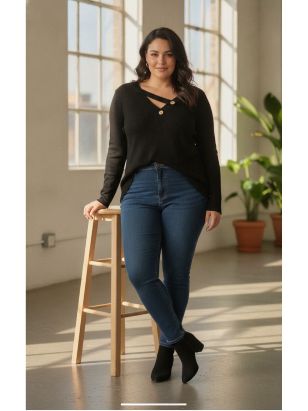 Bloomchic black knit sweater size 18-20